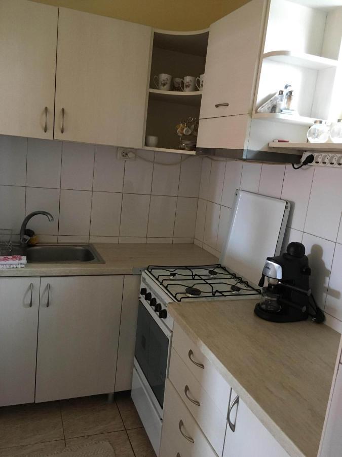 Bicsak Apartman Apartment Joseni Exterior photo